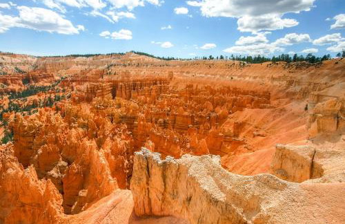 Scenic Large-Group Retreat, 1 Mi to Bryce Canyon! - Foto 42