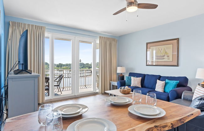 Laketown Wharf by Book That Condo - Foto 72