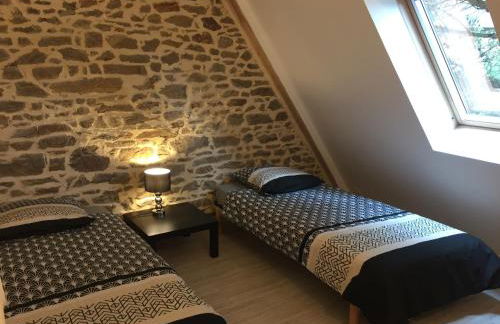 Gîte au Calme 2 à 6 personnes dans un paysage totalement paisible -plages à 22 min- Quite Cottage 2 to 6 persons in total peaceful landscape -beaches at 22 min- - Foto 10