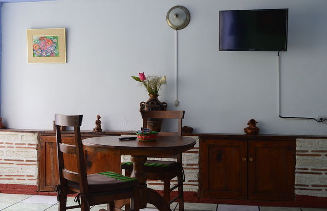 Eco Suites Uxlabil Guatemala City - Photo 32