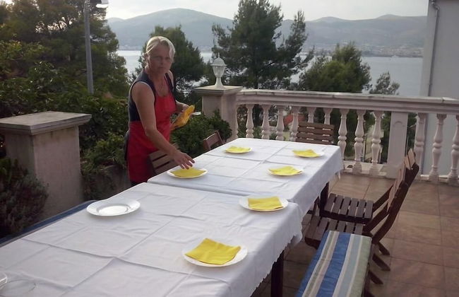 Huge terrace with sea view of the bay - Foto 42