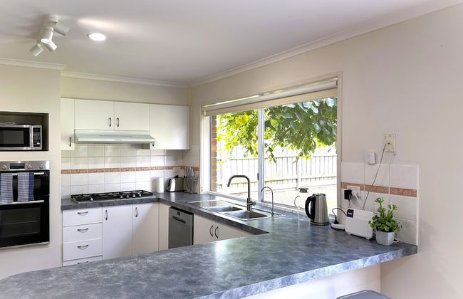 Close to Airport - Photo 46