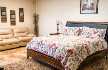 Beach Happy-Lake Close-Private Waterpark Oasis -sleeps 14 - Foto 11