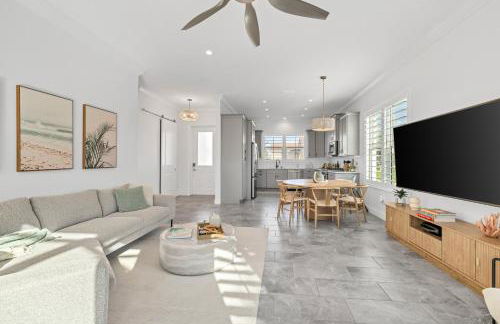 Ponce Inlet Surf Villa- Steps to beach with pool and spa! - Foto 10