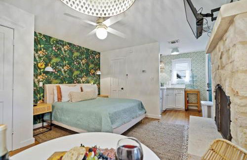 Stonewall Bungalows - Sleeps 15 - Foto 53