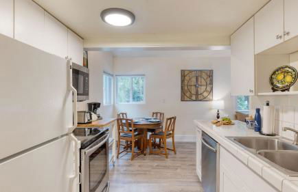 Cottage By The Bay by Avantstay 0.5mi to Beach! - Foto 30