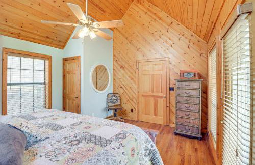 Lakefront Arkansas Home with Deck, Grill and Cornhole! - Photo 12