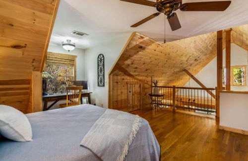 Log Cabin, Lake, Hot Tub, Near Wineries & Hiking - Foto 19