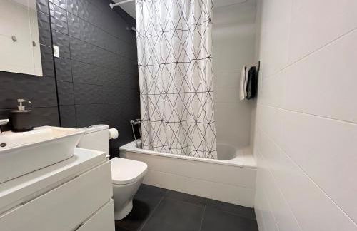 Los Álamos Breeze - 3BR Beach Apt - Free Parking - Salt Pool - Next to the Beach - Foto 18