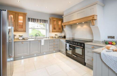 Orchard House, Castle Carrock, luxurious, characterful cottage with hot tub and countryside views - Foto 10