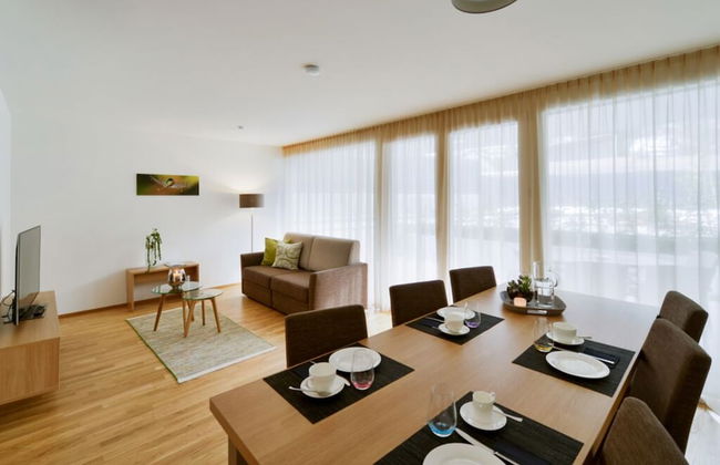 Relaxed Urban Living - Photo 2