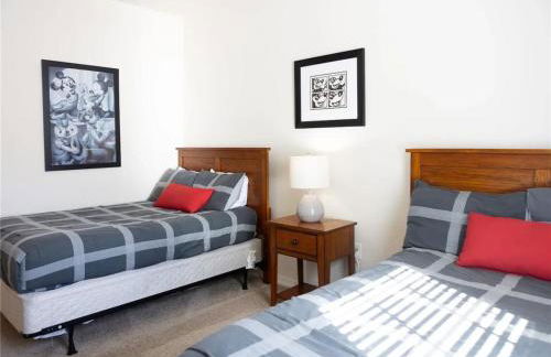 3 Bedroom 2 Bathroom Lucaya Village 15-103 - Foto 23