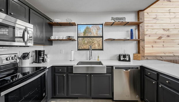 Mountain Views Hot Tub Close to PF Gsmnp - Foto 5, Habitación