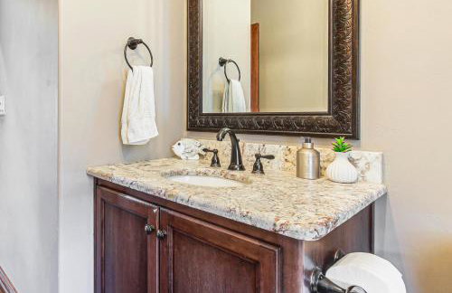 8 Mi to Lambeau Field Family Home in De Pere! - Foto 7