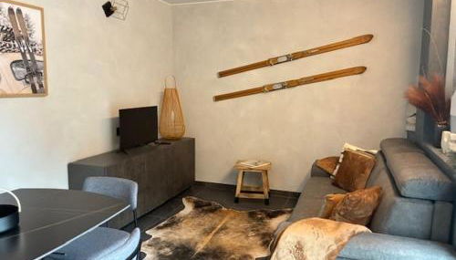 Nuovo bilocale con balcone panoramico e posto auto - Foto 4