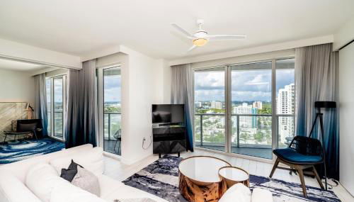 High Floor Luxury 2BR 2BA, Sleeps 6, Resort Access - Horizon by HomeStakes Stays - Foto 2