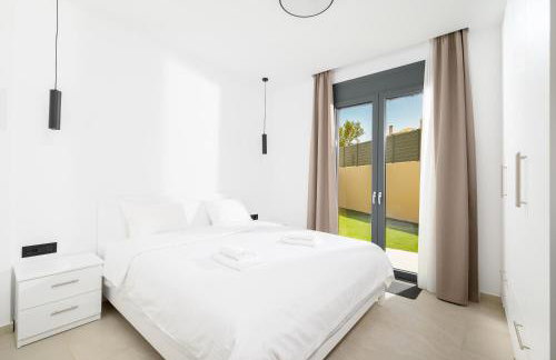 Petrus Luxury Villas in Old Hersonissos - 3 Bedrooms & 3 Bathrooms - Foto 64