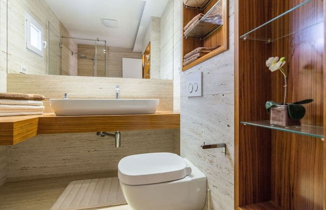 Luxury Villa White Rose with the Pool - Foto 51