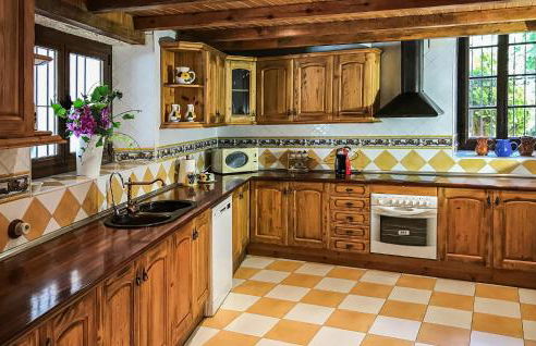 9 Bedroom Cozy Home In Olerdola - Foto 7