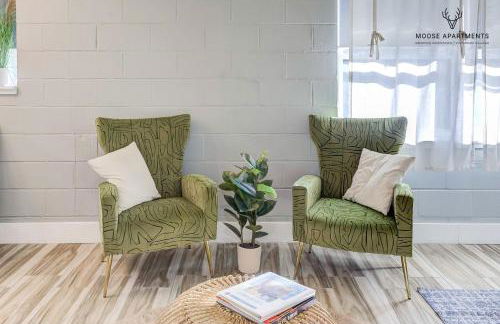 The Moose #6 - Modern Luxe Studio with Free Parking & King Bed - Foto 2