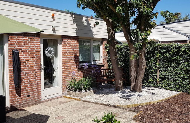 Lovely Family House on Edge of Park near Lake & Sea - Foto 24