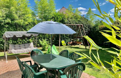 DISNEY & PARIS Happy Villa for 10 persons with Private Garden & Terrace 4 bedrooms, 3 bathrooms FIBER Wifi Netflix & free Parking - Foto 1