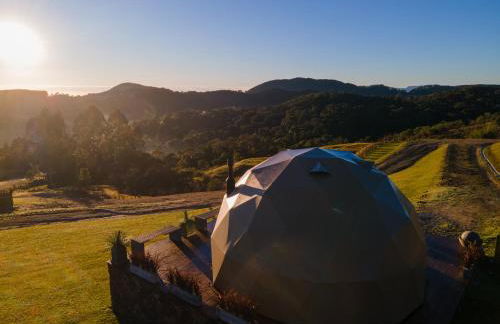 Refúgio nas Nuvens, Domo Omega Luxuoso com Fogo de Chão e Hidro Panorâmica - Photo 3