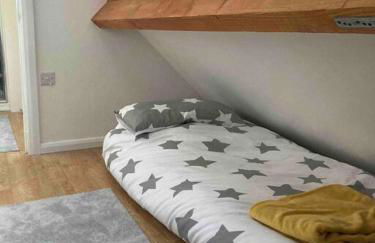 The Hideaway at Peacock Farm - Photo 3