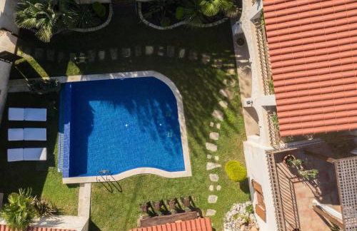 Nicole Villa I "Free" Heated Pool, Village Escape - Photo 3