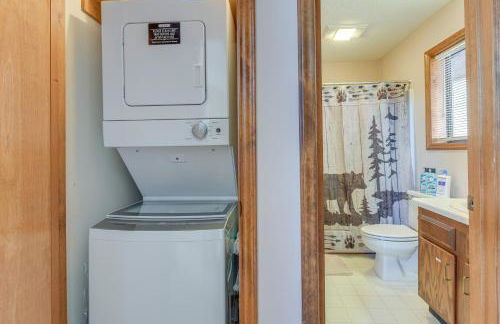 Maggie Valley Mountain Escape with Fireplace and Deck! - Foto 21