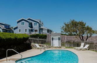 Beauty on the Beach by Bayley Vacation Rentals - Photo 1