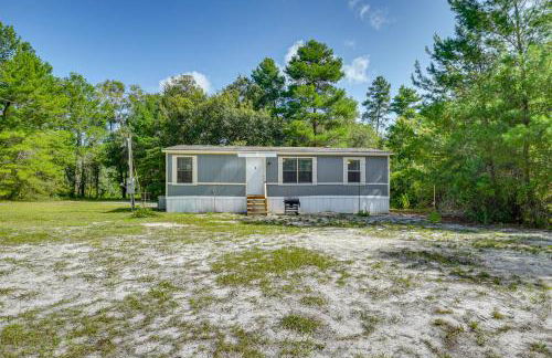 Crescent City Home with Charcoal Grill Near 3 Lakes - Foto 3