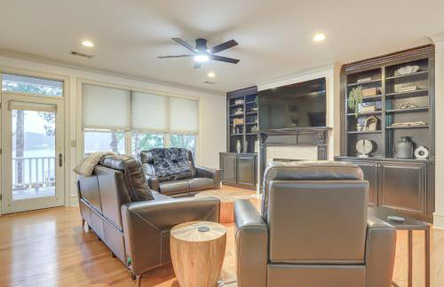 Beautiful Lake Sinclair Retreat with Dock and Deck! - Foto 3