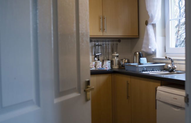 Apartment 2, Skye Holiday Apartments, Phoenix Flats - Photo 8