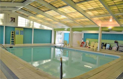 Oceanfront condo, ocean view and indoor pool - Foto 29