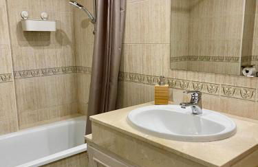 SOLGUEST APARTAMENTO II NAPOLEÓN vistas espectaculares!!! - Photo 10