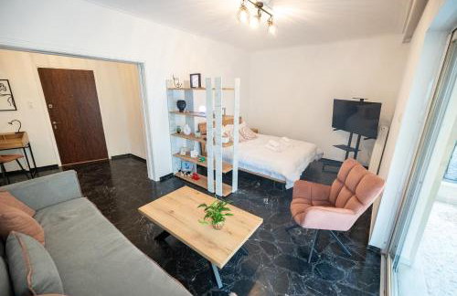 Love Travel Athens Apartments - Photo 56