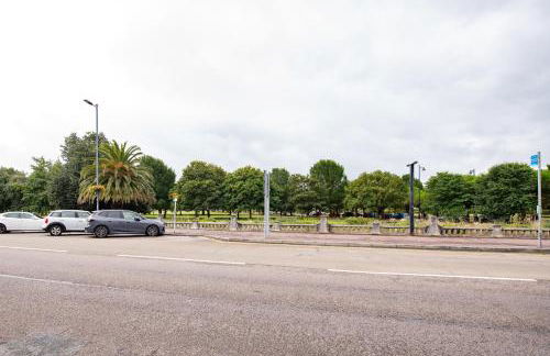 Solent Court - Photo 2