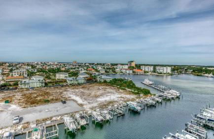 Harbor Landing 701B - 3BR Luxury condo with Gulf and Destin Harbor Views - Foto 66