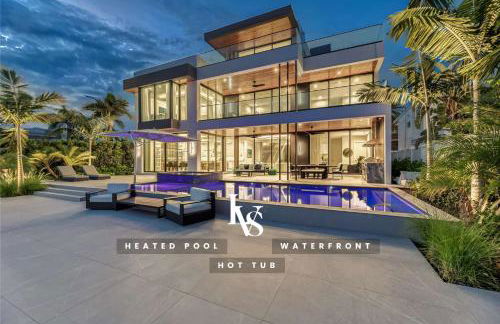 Carlotta- New Construction Luxury Waterfront Villa - Foto 1