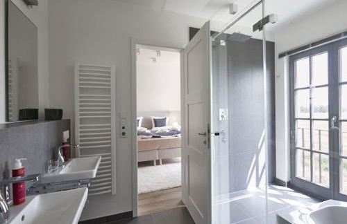 Reetland am Meer - Luxus Reetdachvilla mit 3 Schlafzimmern, Sauna und Kamin E20 - Foto 11