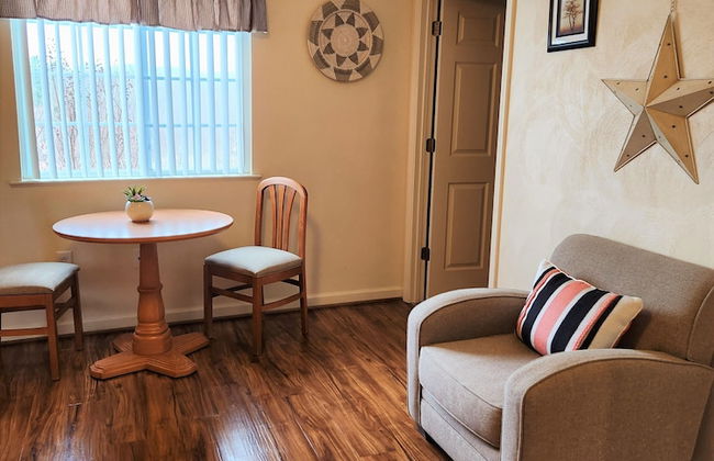 Affordable Corporate Suites Christiansburg - Foto 20