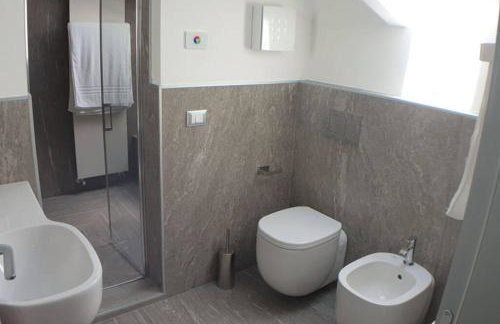 LA FINESTRA SUL FIUME-GRAZIOSA MANSARDA.CIR 014O74 - Foto 44