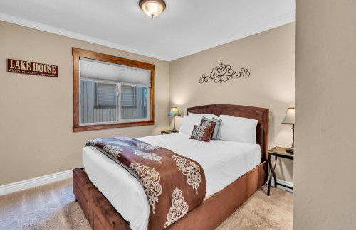 South Lake Retreat Deck Dock & Game Table - Foto 21