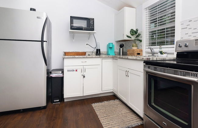 Seminole Heights Retreat - Photo 10