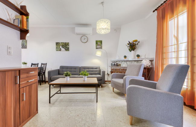 2 bedroom House in Castelló d'Empúries with garden and terrace - Photo 8