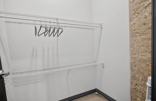 Chic Escape 710 2bd Sleeps 12 Free Parking - Foto 15