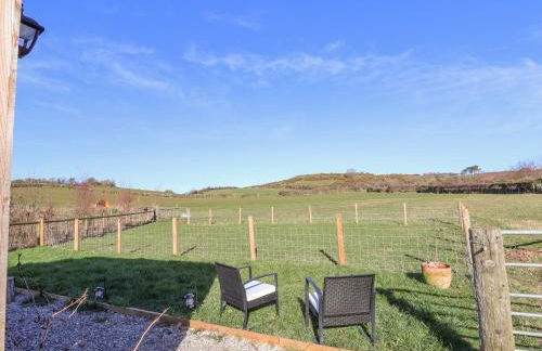 Cariad Bach - Photo 13