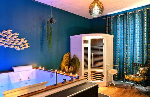 MoonLOVE, SPA/Sauna et Jacuzzi privés, charme et détente. - Foto 1