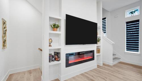 Modern 2BR l Pet-Friendly l Private Baths - Foto 1